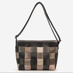 Harvey’s Messenger Crossbody / Treecycle purse